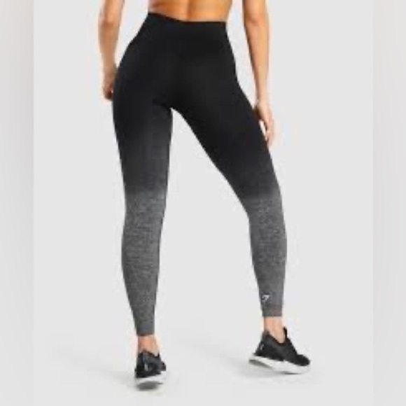 2/40$ Women’s Gymshark Adapt leggings black gray Ombre dip-dye seamless size XS - Picture 13 of 14